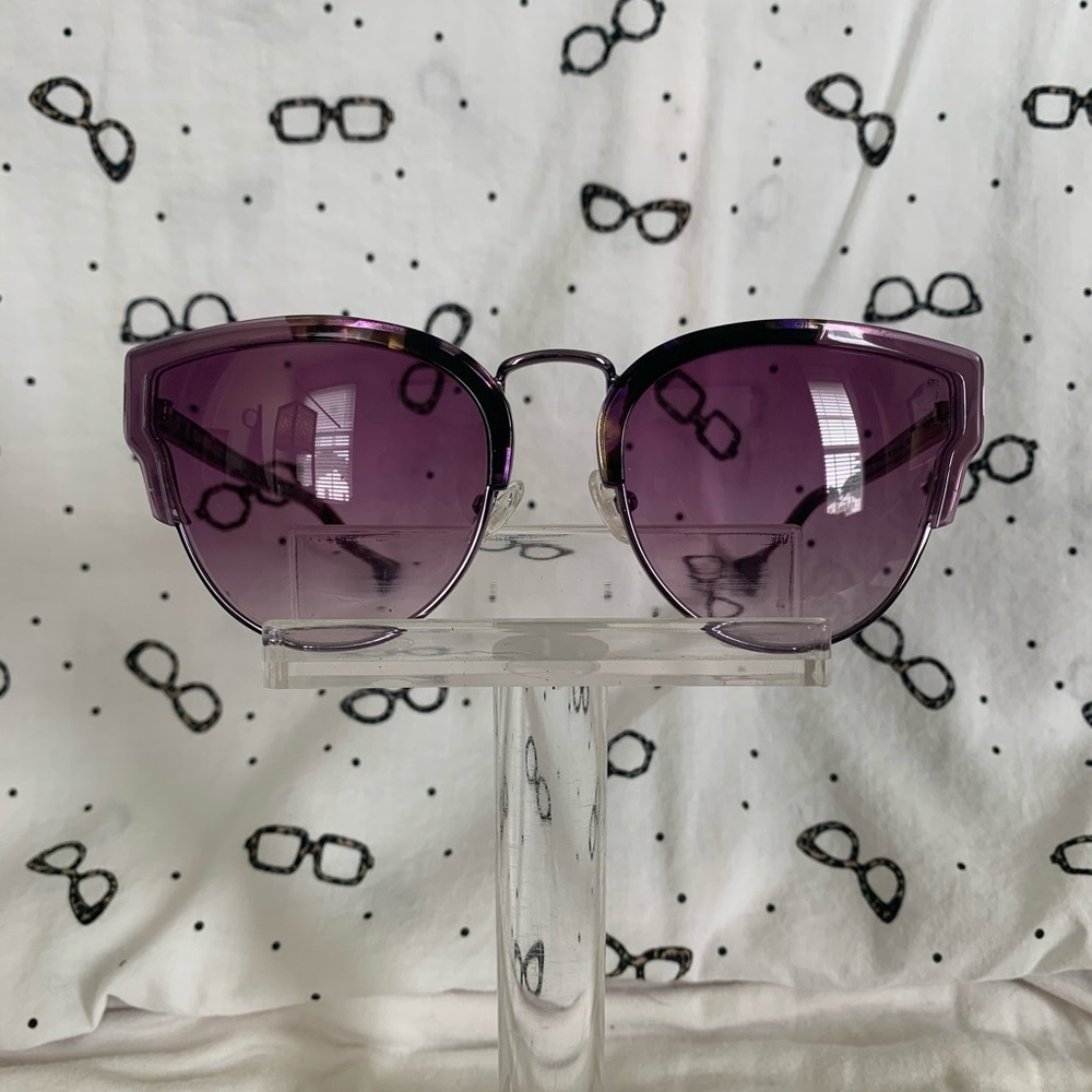 Glamour sunglasses